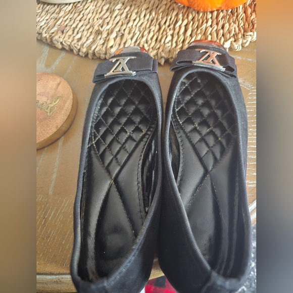 Vintage Louis Vuitton shoes. - Picture 10 of 17